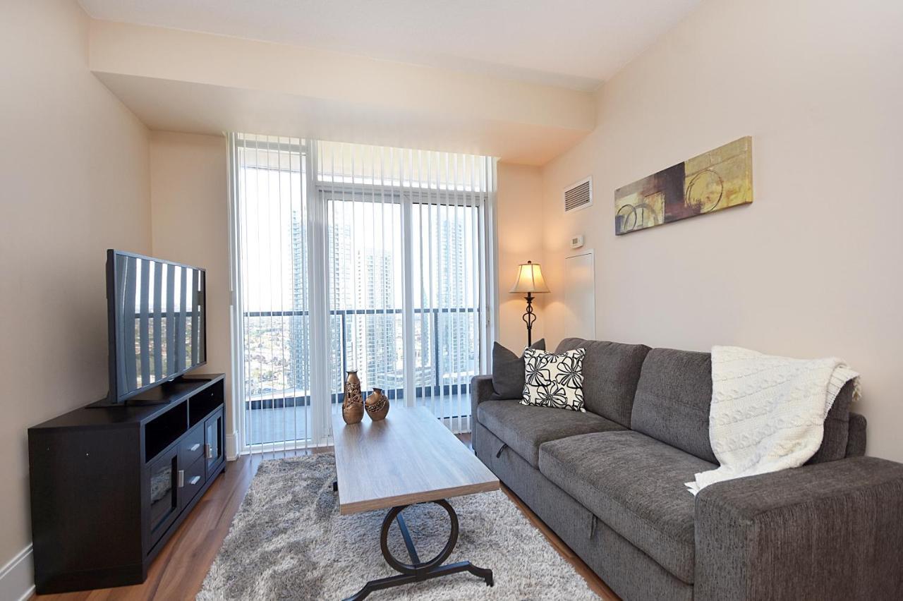 Royal Stays Furnished Apartments - Square One Mississauga Ngoại thất bức ảnh